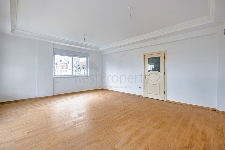 فلل 5 + 1 في منطقة بيليك أنطاليا 