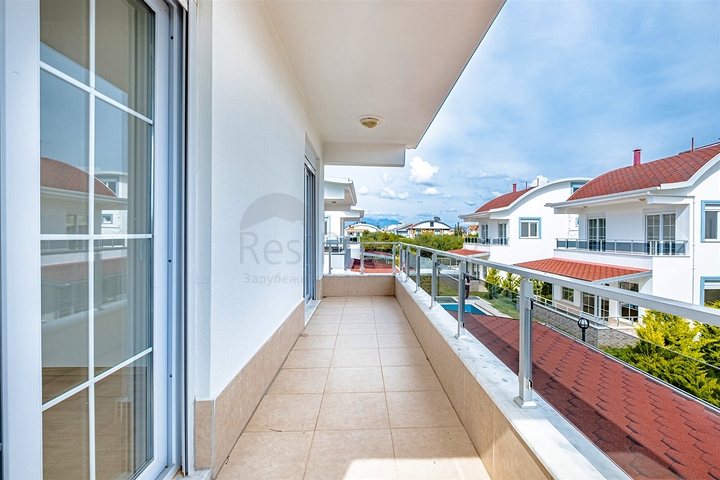 فلل 5 + 1 في منطقة بيليك أنطاليا 