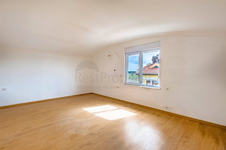 فلل 5 + 1 في منطقة بيليك أنطاليا 