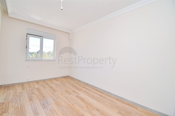 شقة مخطط طابق 4 + 2 في منطقة لارا أنطاليا 