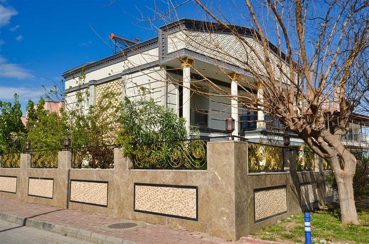 فيلا 6+2 في كيمير-منطقة أنطاليا 