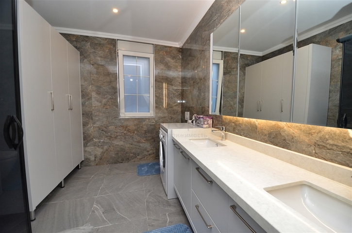 فيلا 6+1 في كيمير-منطقة أنطاليا 