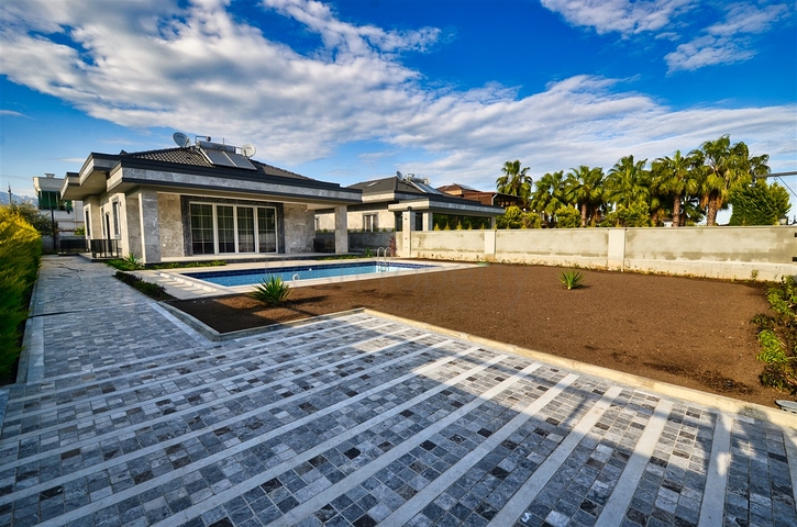 فيلا 6+1 في كيمير-منطقة أنطاليا 