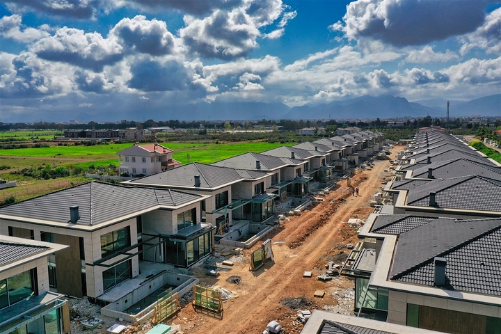 فيلا 4+1 في دوشيمالتي-منطقة أنطاليا