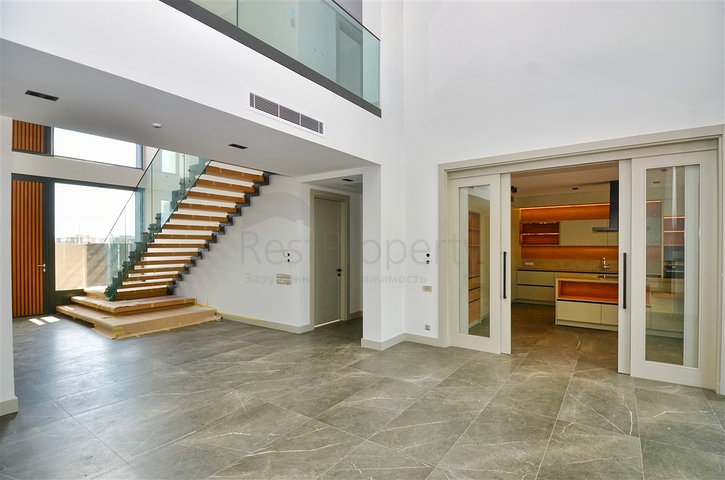 فيلا 4+1 في دوشيمالتي-منطقة أنطاليا