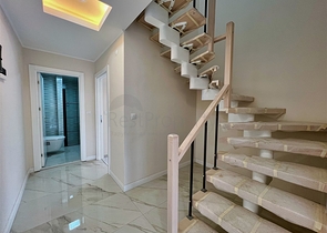 شقة 3+1 في حي إيثيلر-أنطاليا