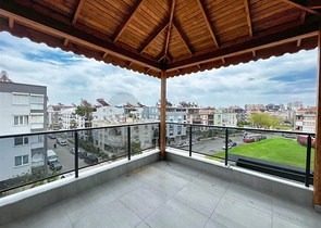 شقة 3+1 في حي إيثيلر-أنطاليا