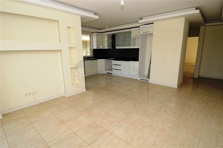 شقة بغرفتي نوم في أوبا / ألانيا