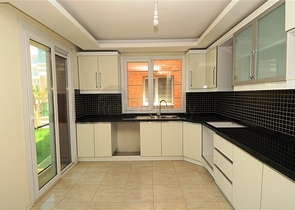 شقة بغرفتي نوم في أوبا / ألانيا