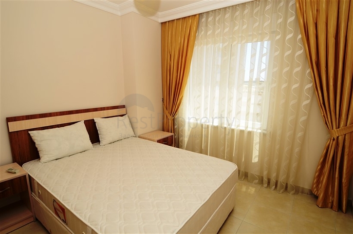 شقة غرفة و صالة  في ماهموت لار بسعر ممتاز