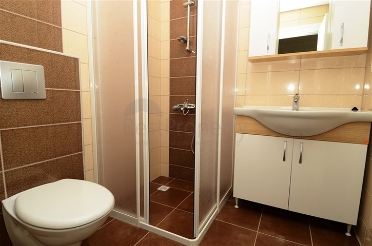 شقة غرفة و صالة  في ماهموت لار بسعر ممتاز