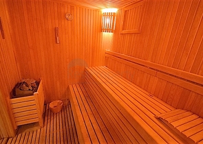 مجمع سكني بشقق مختلفة في أنطاليا