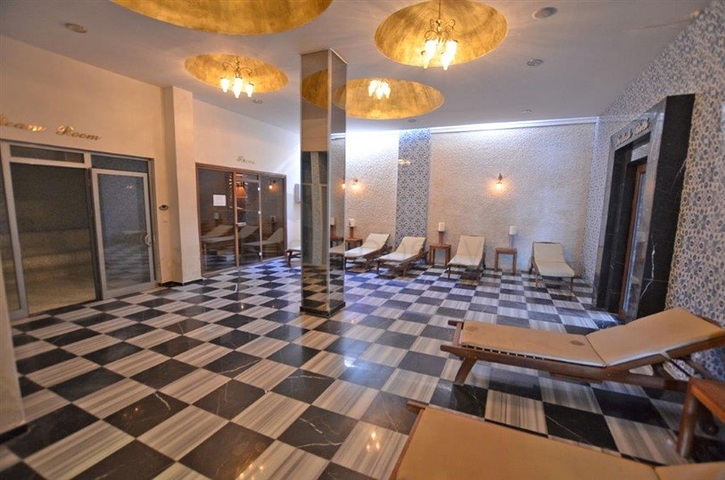 شقة ضمن مجمع عصري في ألانيا