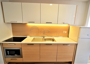 مجمع سكني بشقق مختلفة في أنطاليا