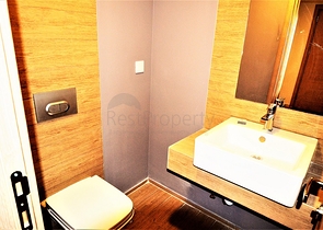 مجمع سكني بشقق مختلفة في أنطاليا