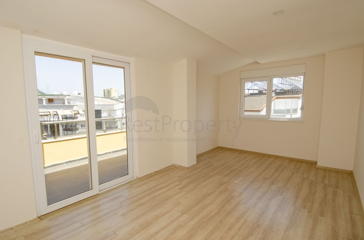 مجمع سكني عصري في أنطاليا