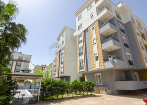 مجمع سكني عصري في أنطاليا