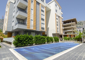 مجمع سكني عصري في أنطاليا