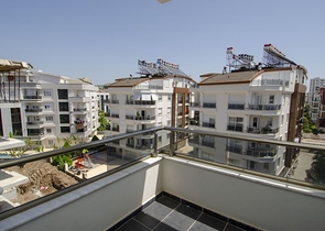 مجمع سكني عصري في أنطاليا