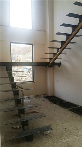 فيلا فاخرة بأربع غرف نوم في الانيا