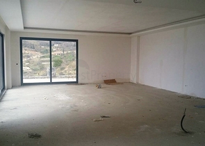 فيلا فاخرة بأربع غرف نوم في الانيا