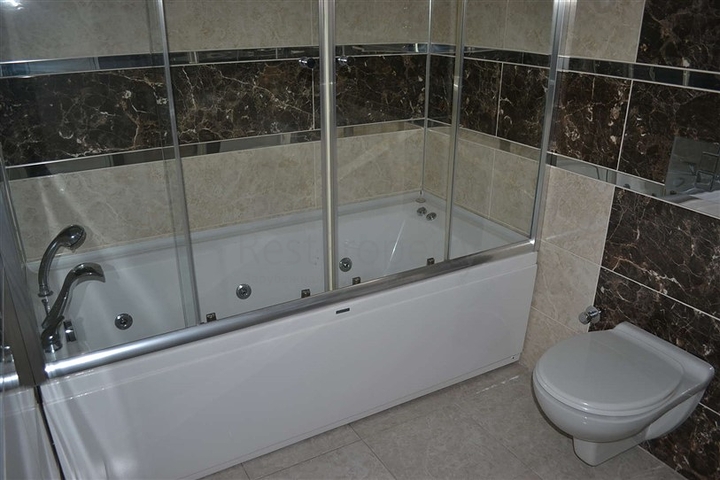 شقة دوبلكس باطلالة بحرية في ماهموت لار