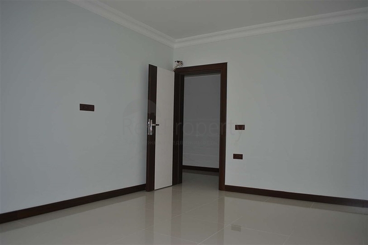 شقة دوبلكس باطلالة بحرية في ماهموت لار