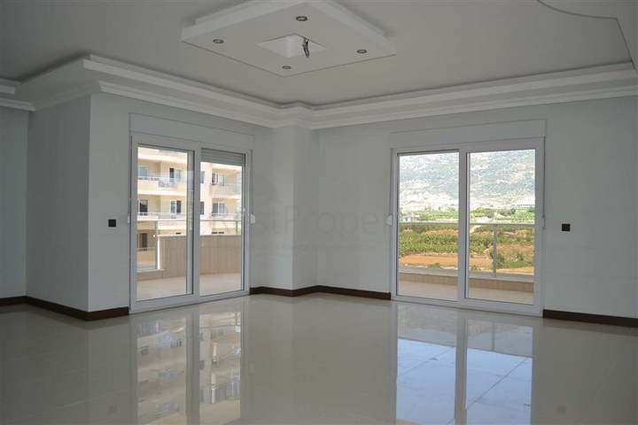 شقة دوبلكس باطلالة بحرية في ماهموت لار