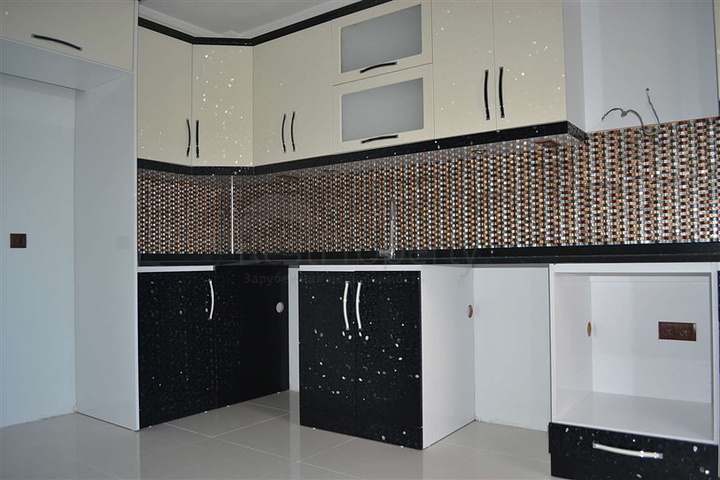 شقة دوبلكس باطلالة بحرية في ماهموت لار