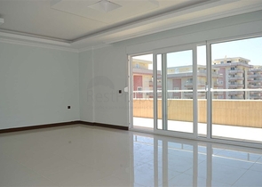 شقة دوبلكس باطلالة بحرية في ماهموت لار