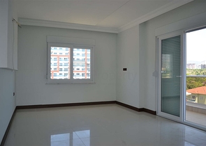 شقة دوبلكس باطلالة بحرية في ماهموت لار