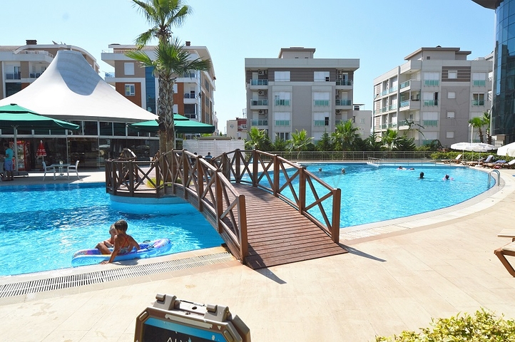 شقة غرفتين و صالة في مجمع فاخر في انطاليا