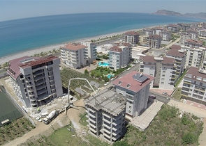 قريبة من البحر - شقق فاخرة ضمن مجمع سكني في منطقة كاستل / الانيا 