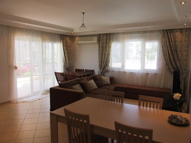 شقة في اوبا قريبة من الشاطئ