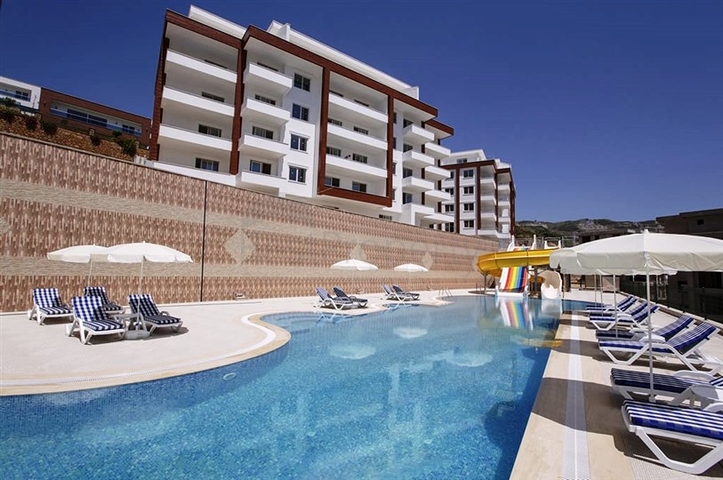 شقة غرفتين نوم و صالة في مجمع فاخر في الانيا