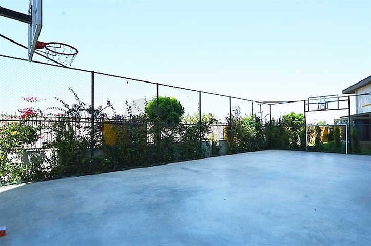 فيلا مستقلة في لارا - انطاليا