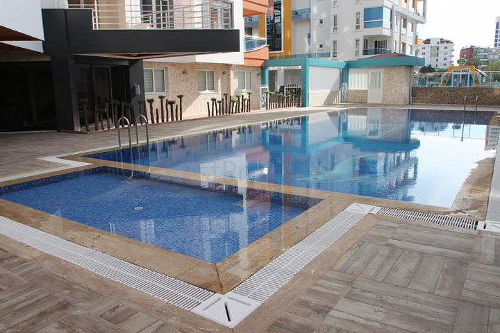 شقة غرفة و صالة في مجمع عصري في توسمور - الانيا