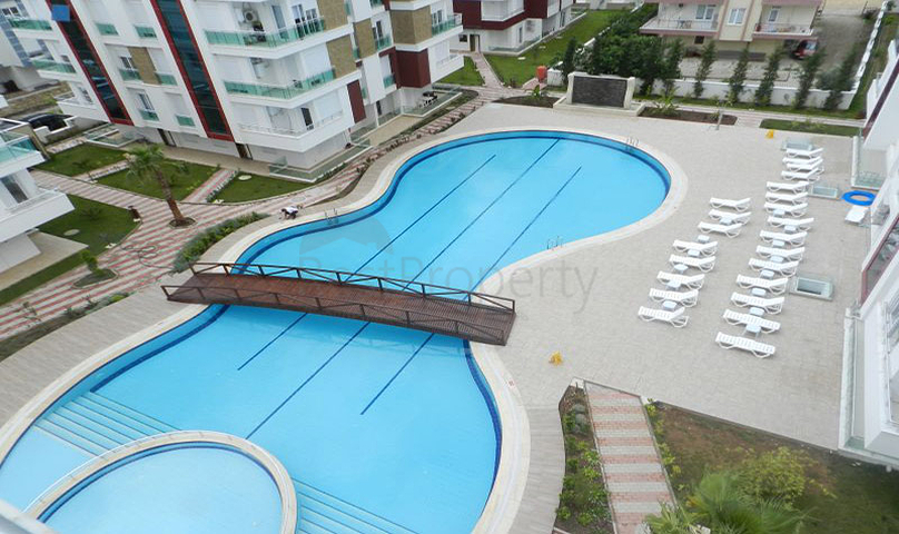 شقة غرفتين نوم و صالة في كونيالتي - انطاليا