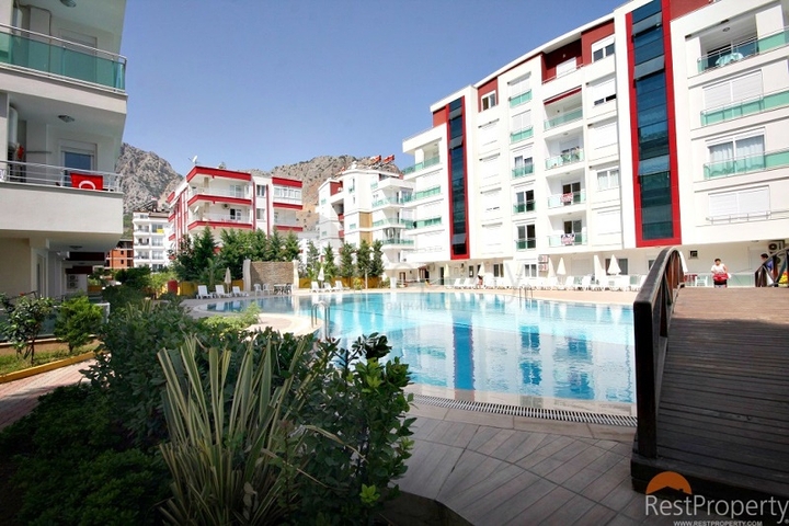 شقة غرفتين نوم و صالة في كونيالتي - انطاليا