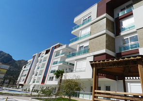 شقة غرفتين نوم و صالة في كونيالتي - انطاليا