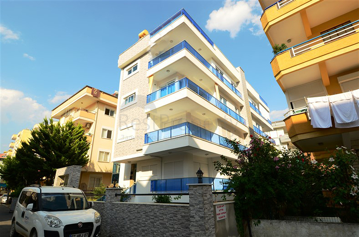 شقق في اوبا - الانيا