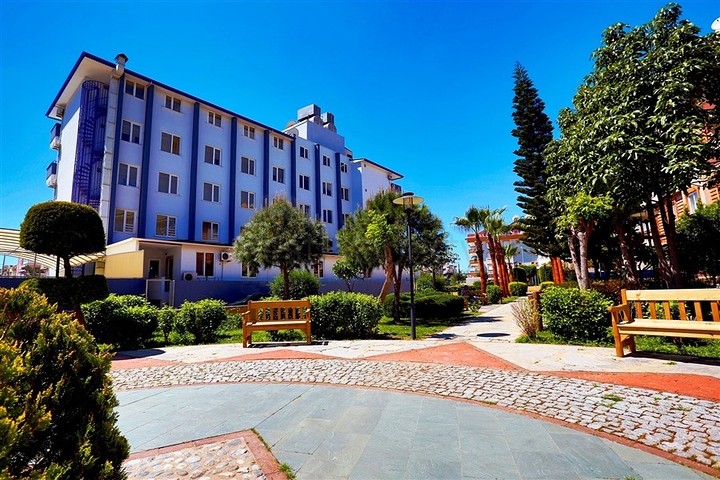 اوتيل اربع نجوم في وسط الانيا