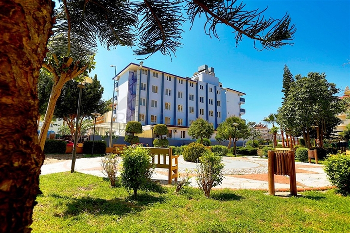 اوتيل اربع نجوم في وسط الانيا