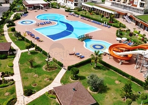 شقة غرفة في و صالة في مجمع عصري في افسلار - الانيا