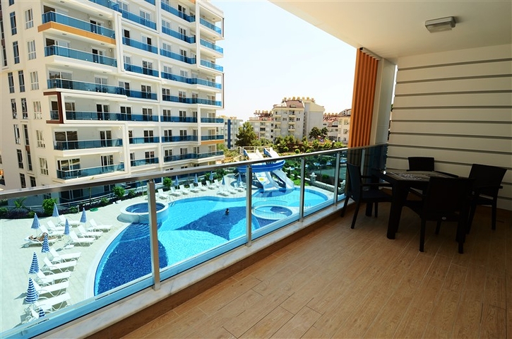 شقة غرفة و صالة للايجار في مجمع عصري 