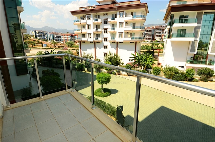 شقق على شاطئ البحر