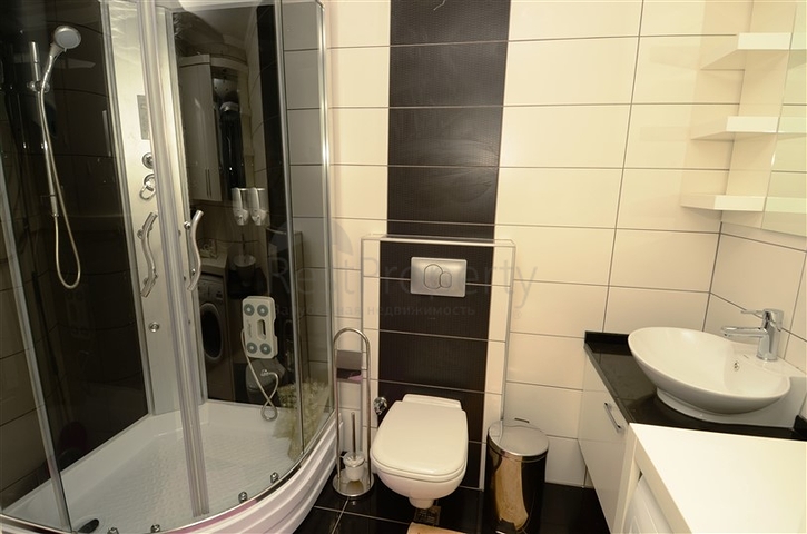 شقق على شاطئ البحر