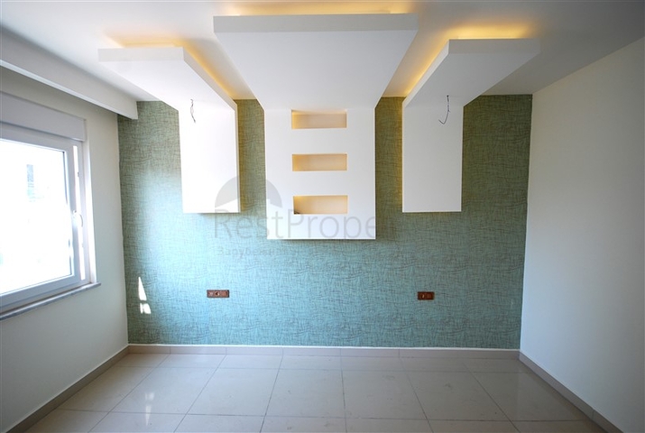 شقة غرفة و صالة  بسعر ممتاز في الانيا