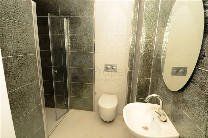 شقة في مجمع مميز في  كاستل الانيا