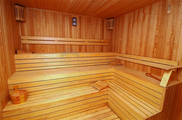 شقة في مجمع مميز في  كاستل الانيا